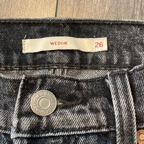 Levi’s wedgie icon jean - Picture 7 of 9